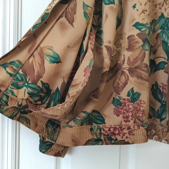 Teddi 90's Vintage Floral Printed Lightweight Silky Zip Up Jacket Brown Green SP - Picture 8 of 14